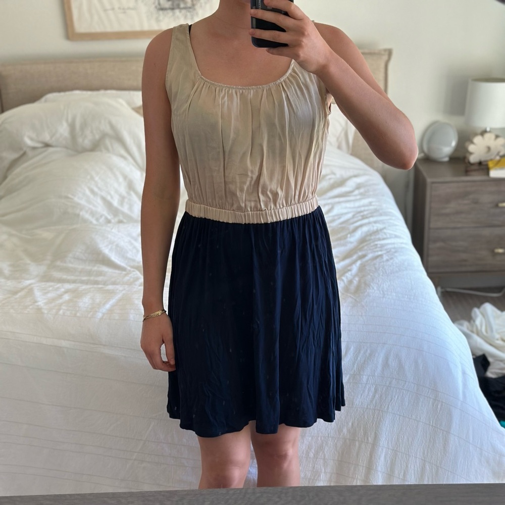 Play six dress